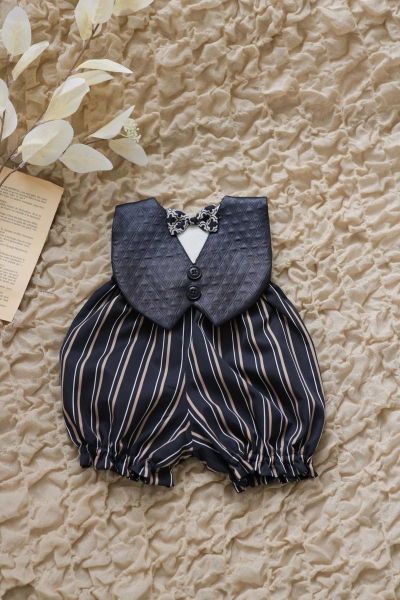 RB-57　ブラック